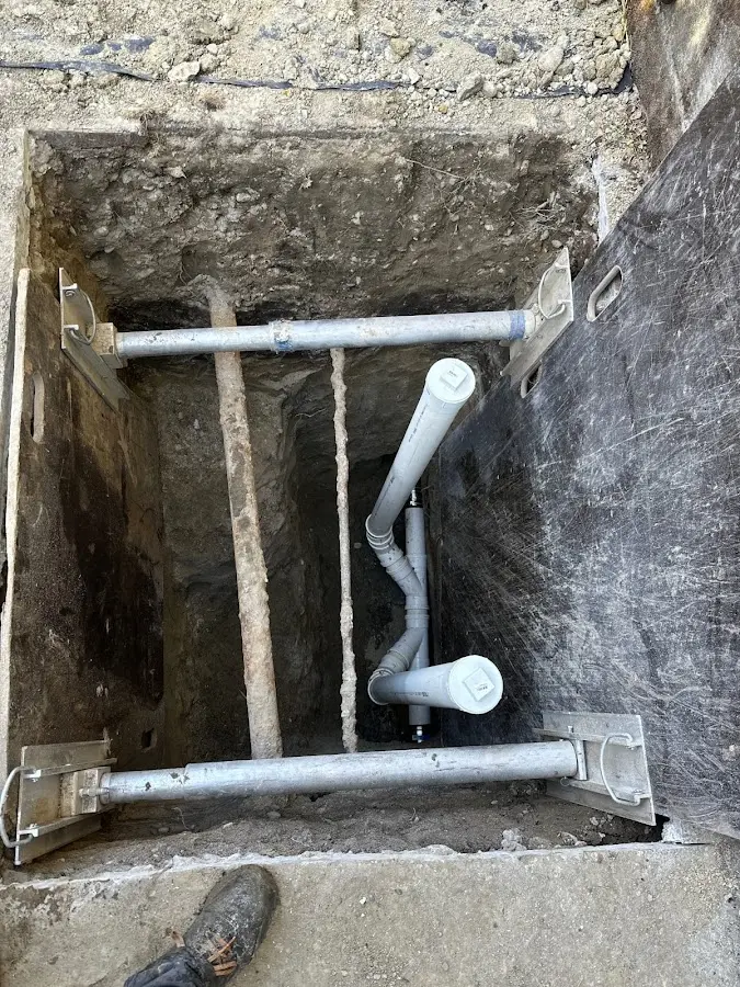 Experienced plumber completing Drain Cleaning work in Gray